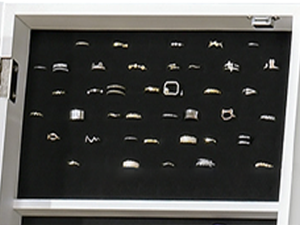 jewelry organizer